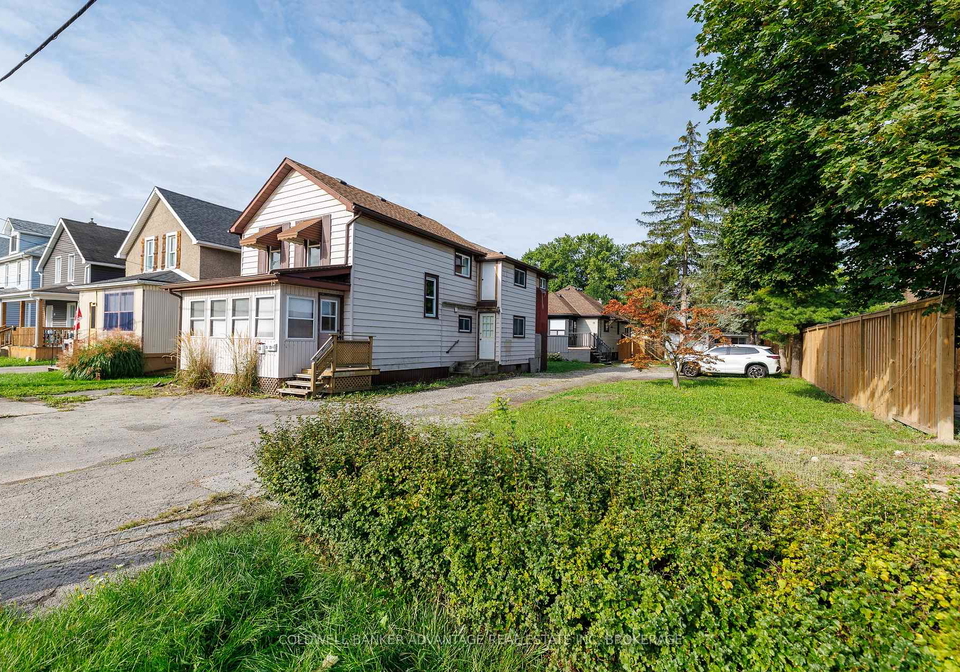 1315-duncan-street-w-welland-ontario-x13751816