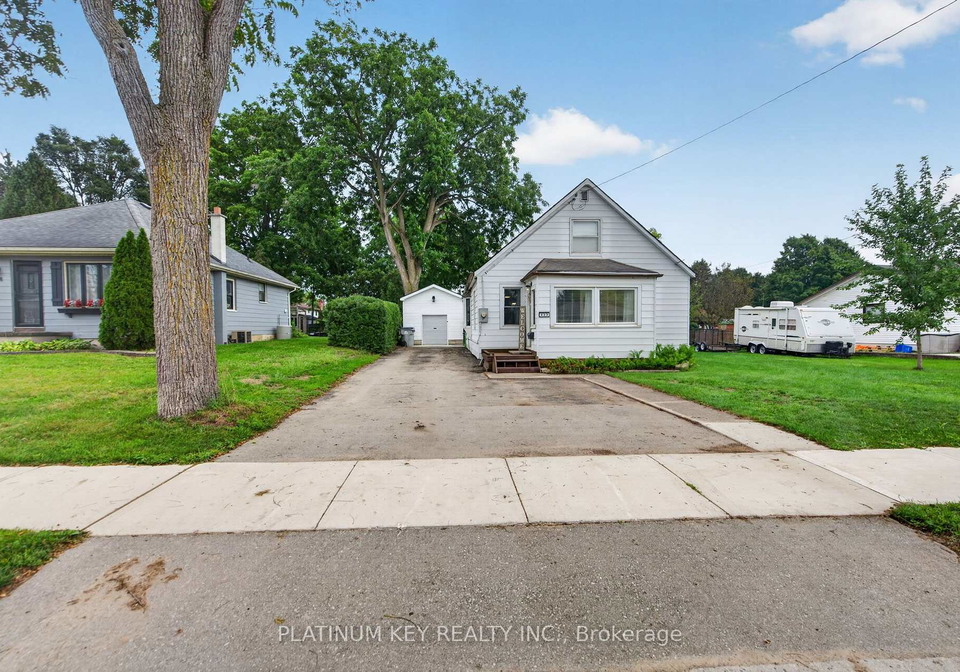 422-metcalfe-street-w-strathroy-caradoc-ontario-x13751850