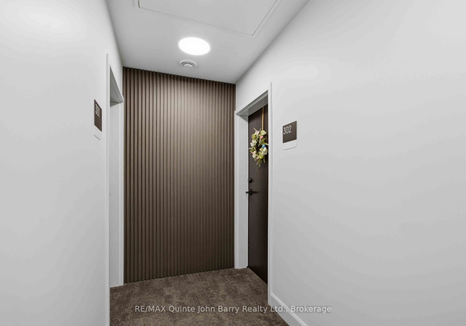 302-20-hillside-meadow-drive-quinte-west-ontario-x13751984