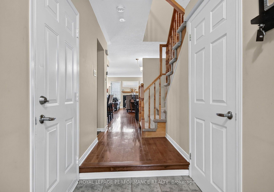 7-calaveras-avenue-ottawa-ontario-x13752060