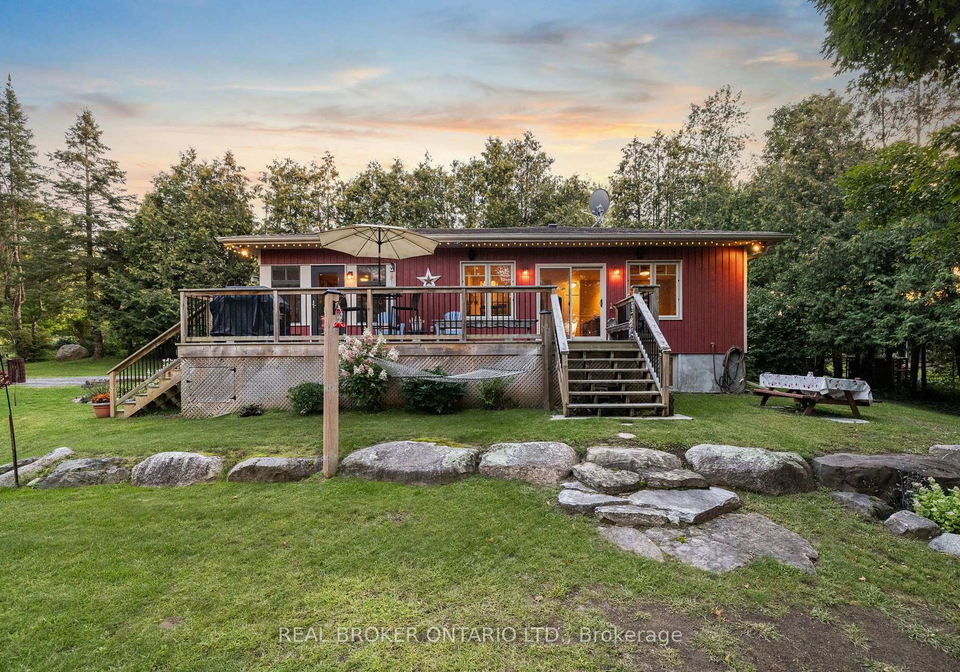 592-caldwell-lane-lanark-highlands-ontario-x13752144