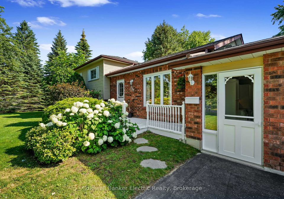 117-pinecrest-avenue-otonabee-south-monaghan-ontario-x13752158