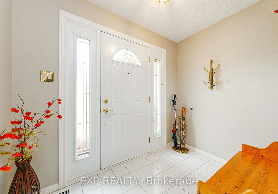 1166-bordeau-grove-ottawa-ontario-x13752180