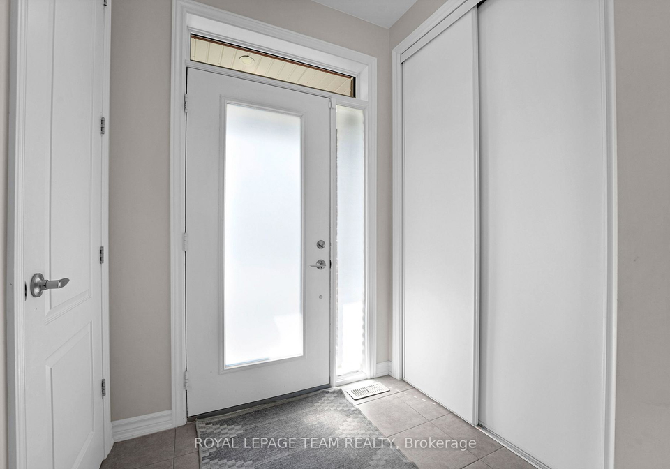 521-loury-row-ottawa-ontario-x13752234