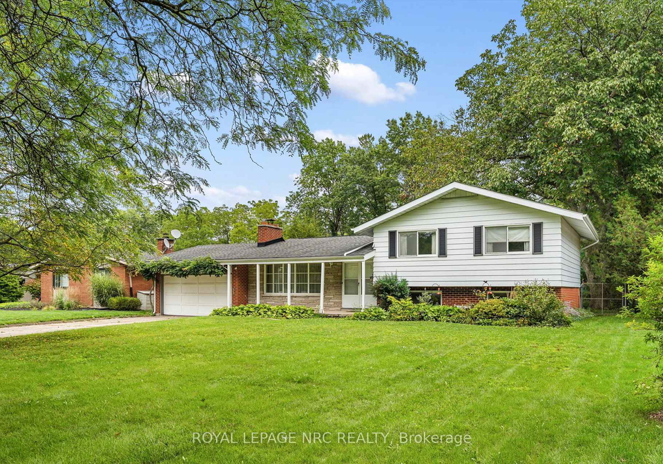 21-parklane-crescent-st-catharines-ontario-x13752390