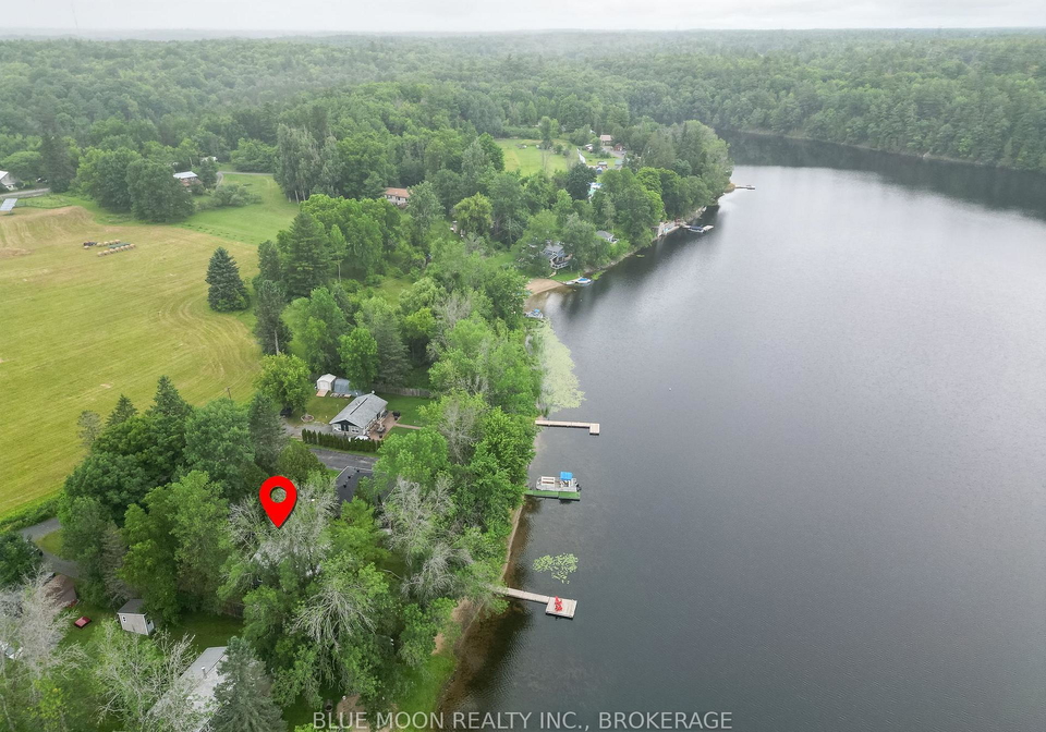 1058-memory-lane-frontenac-ontario-x13752420