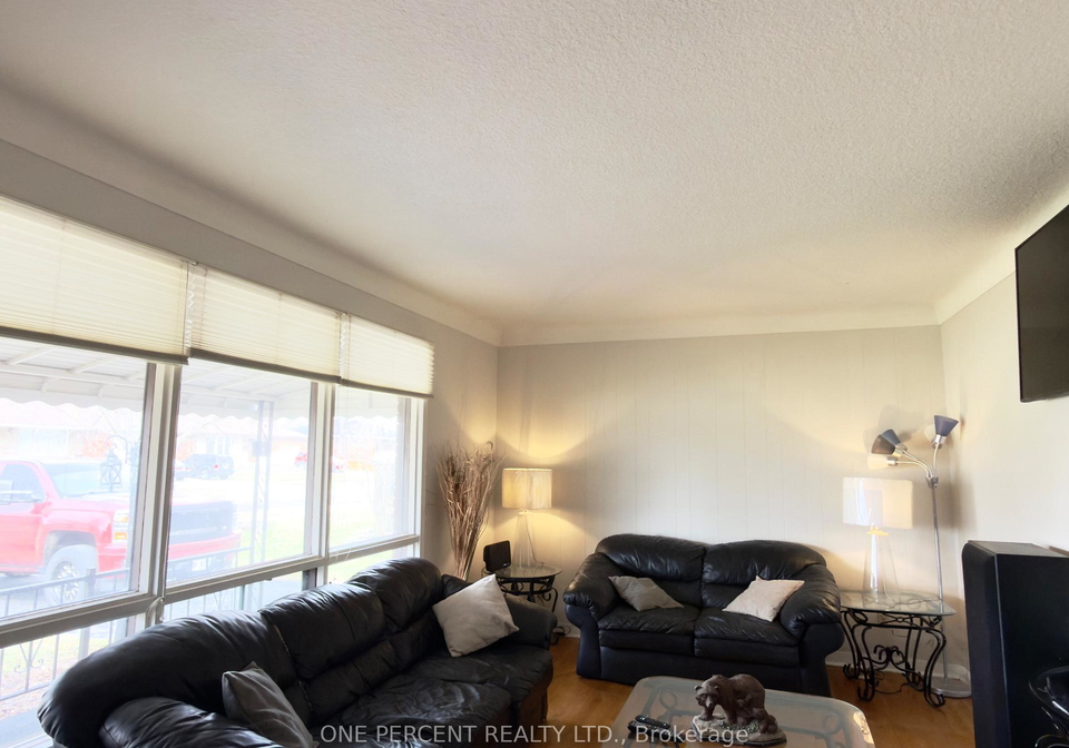 37-empress-avenue-welland-ontario-x13752476