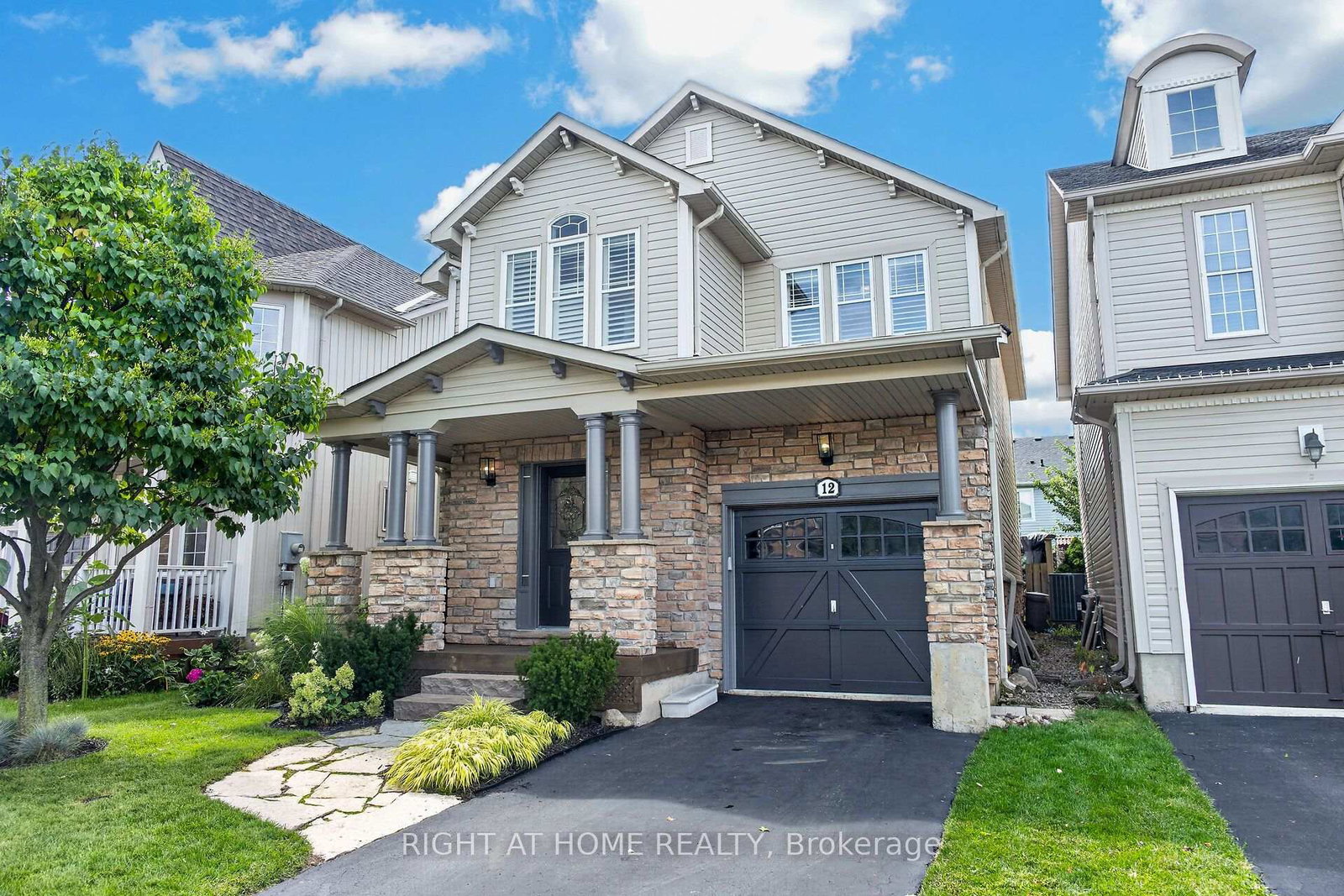 12-fiddlehead-crescent-hamilton-ontario-x13752516
