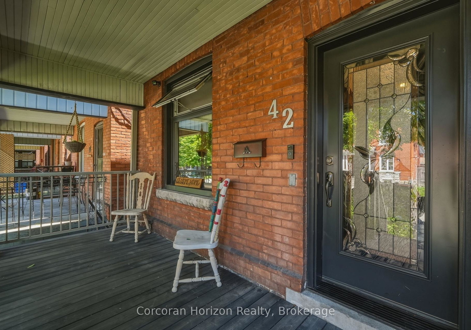 42-nightingale-street-hamilton-ontario-x13752544