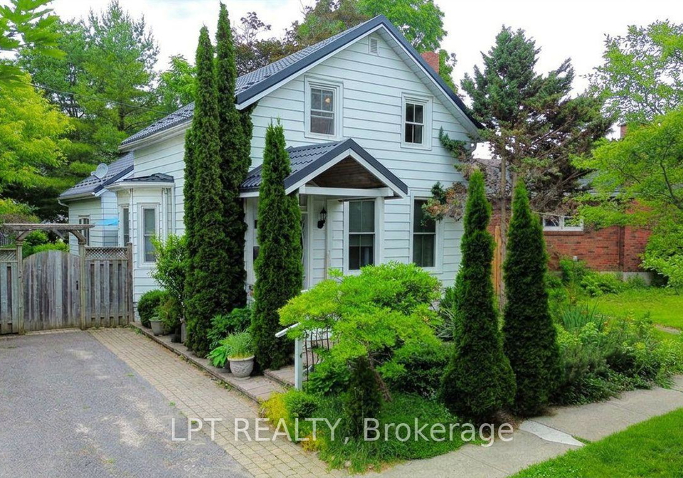 60-bloomsgrove-avenue-port-hope-ontario-x13752598