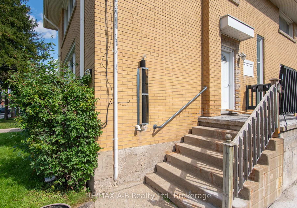 727-frederick-street-kitchener-ontario-x13752760
