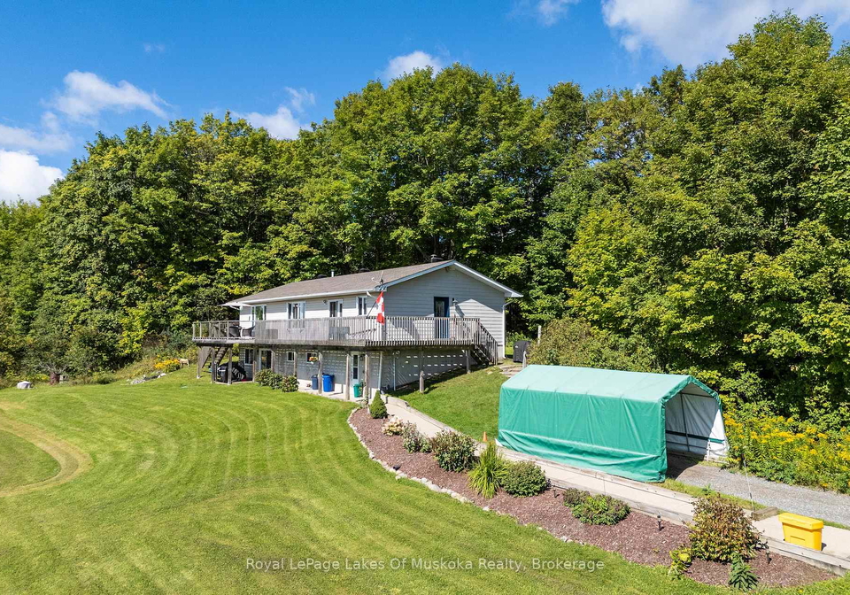 382-60-highway-huntsville-ontario-x13752834