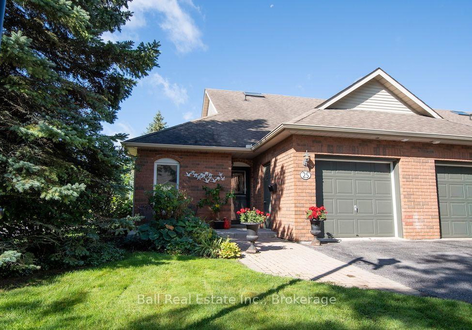 25-charles-court-selwyn-ontario-x13753070