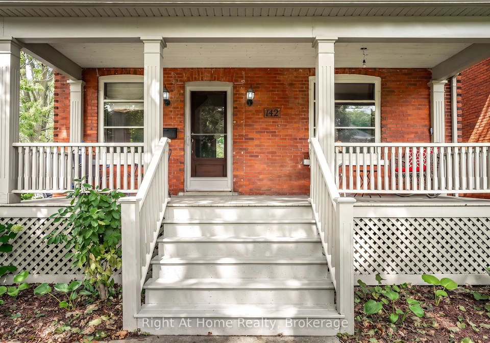 142-elizabeth-street-stratford-ontario-x13753154