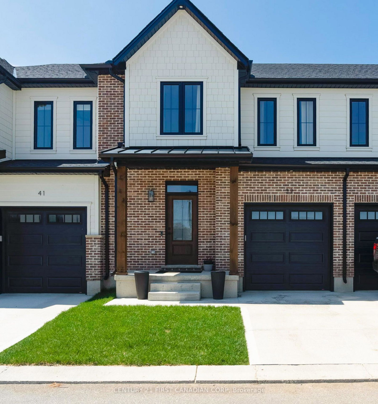 147-scotts-drive-lucan-biddulph-ontario-x13753278