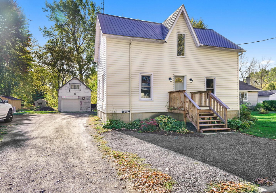 12402-county-road-18-south-dundas-ontario-x13753280