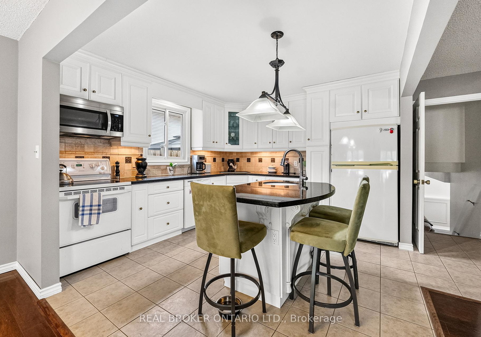 128-melissa-crescent-welland-ontario-x13753356