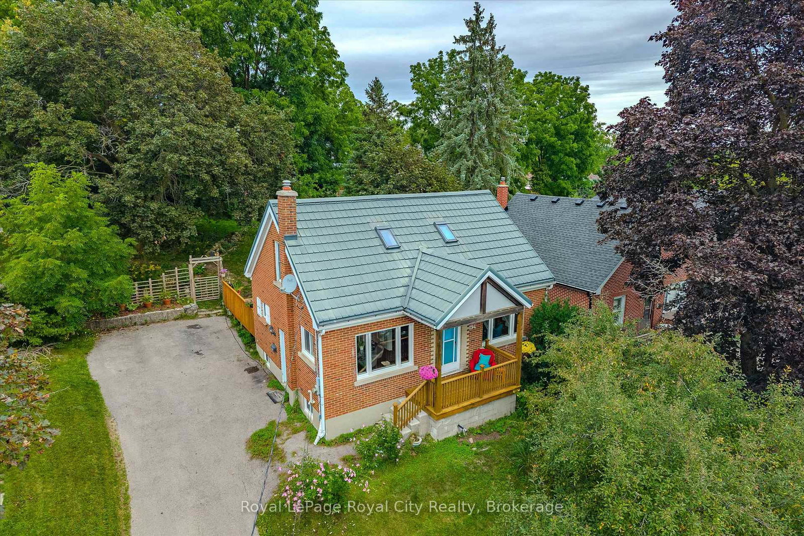 194-grove-street-guelph-ontario-x13753450
