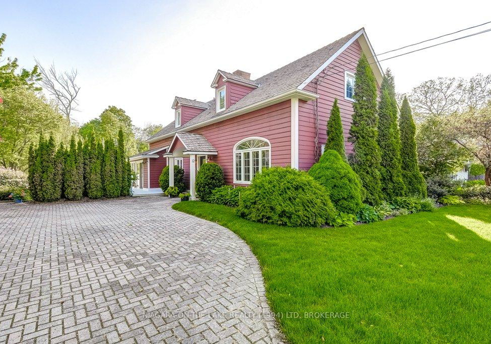 12-centre-street-niagara-on-the-lake-ontario-x13753634