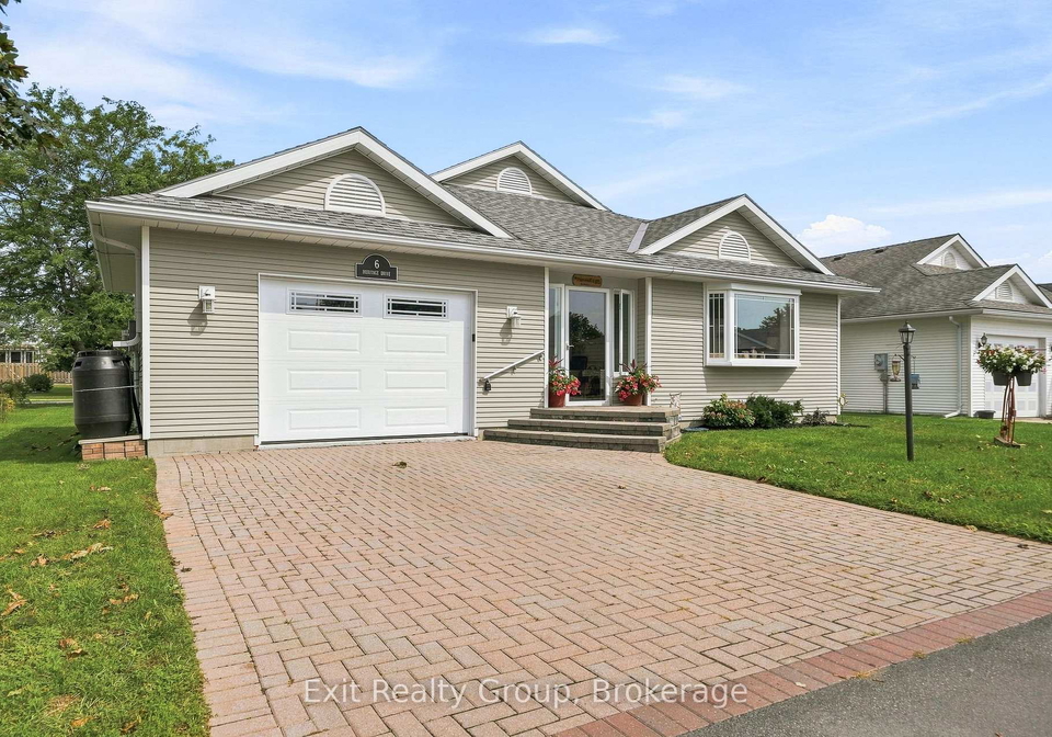 6-heritage-drive-prince-edward-county-ontario-x13753650