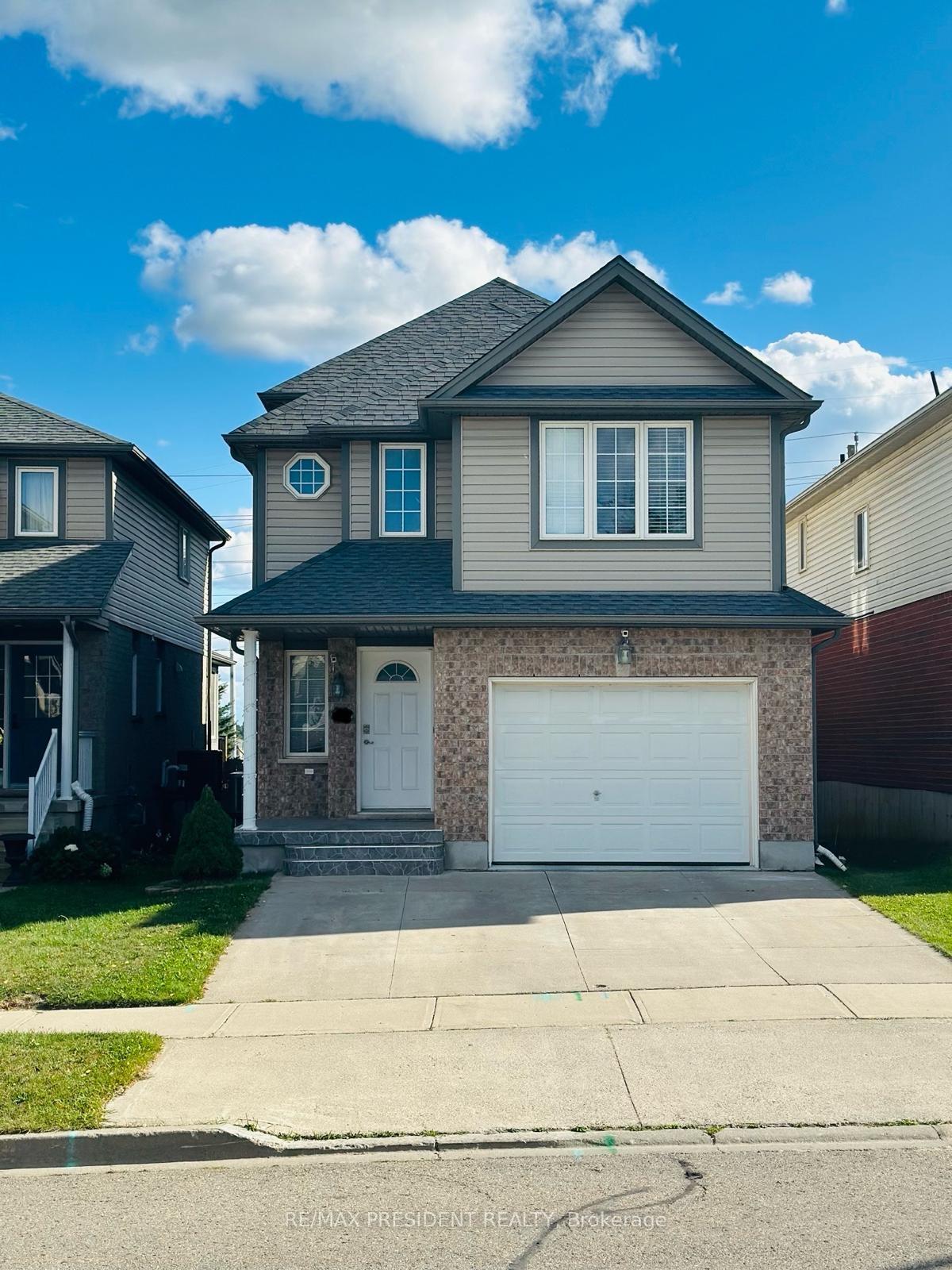 54-periwinkle-street-kitchener-ontario-x13753838