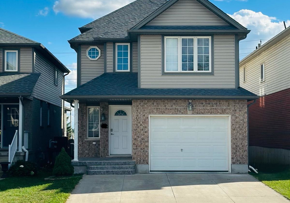 54-periwinkle-street-kitchener-ontario-x13753838