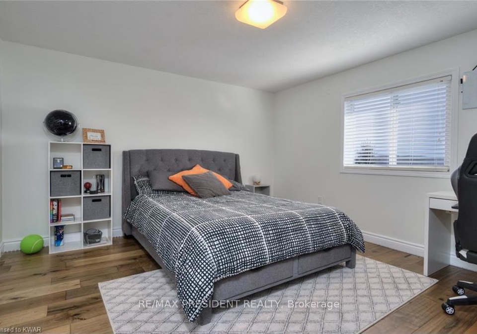 54-periwinkle-street-kitchener-ontario-x13753838