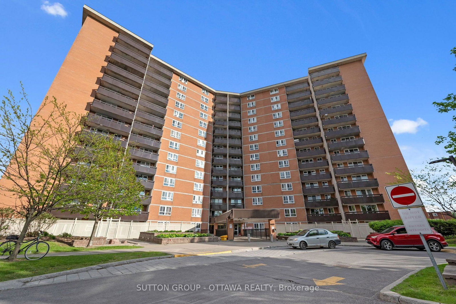 2000-jasmine-crescent-ottawa-ontario-x13753938