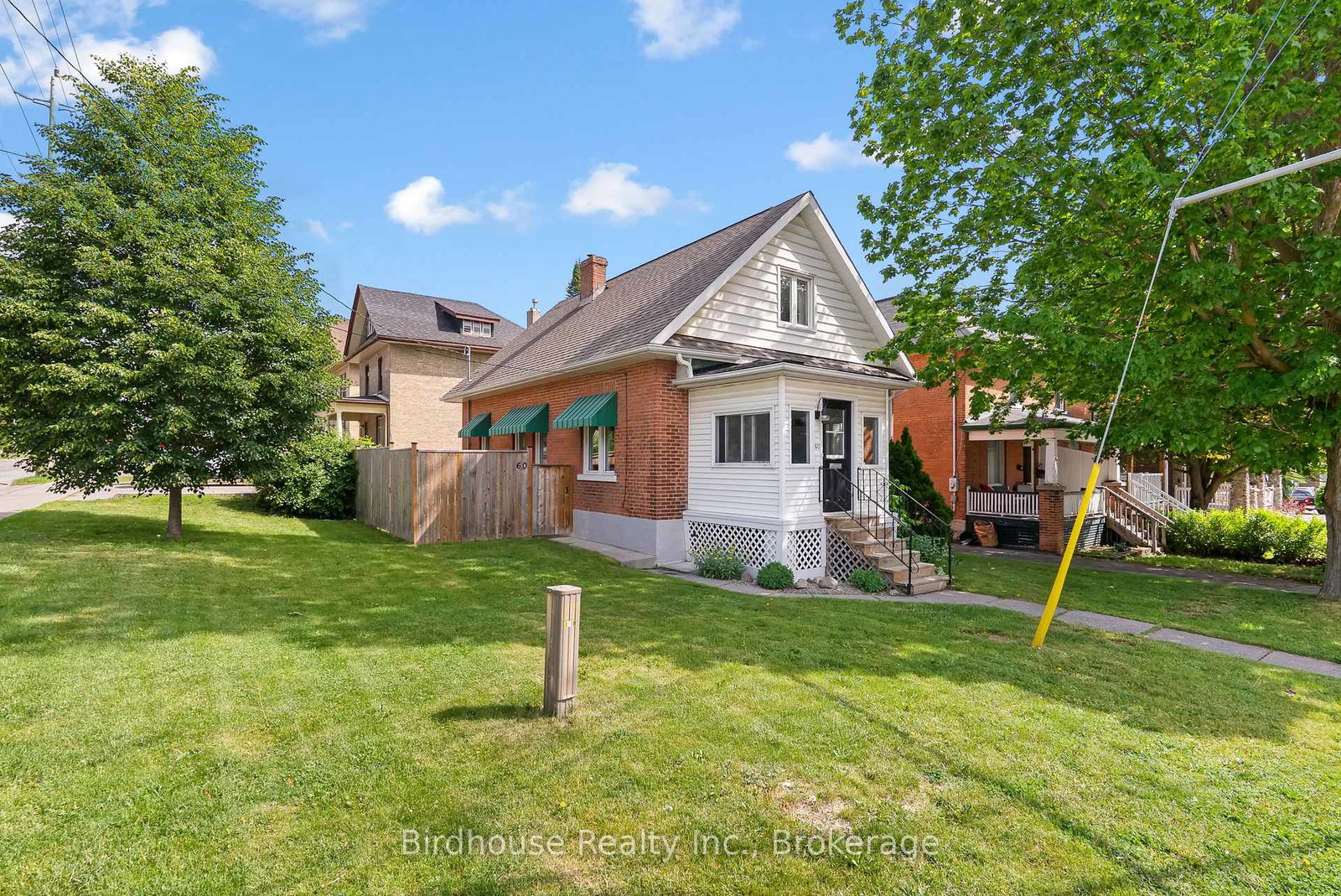 60-wellington-street-kawartha-lakes-ontario-x13754108