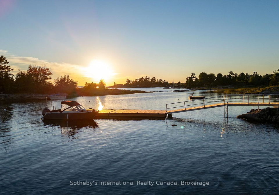 15-janet-lane-carling-ontario-x13754250