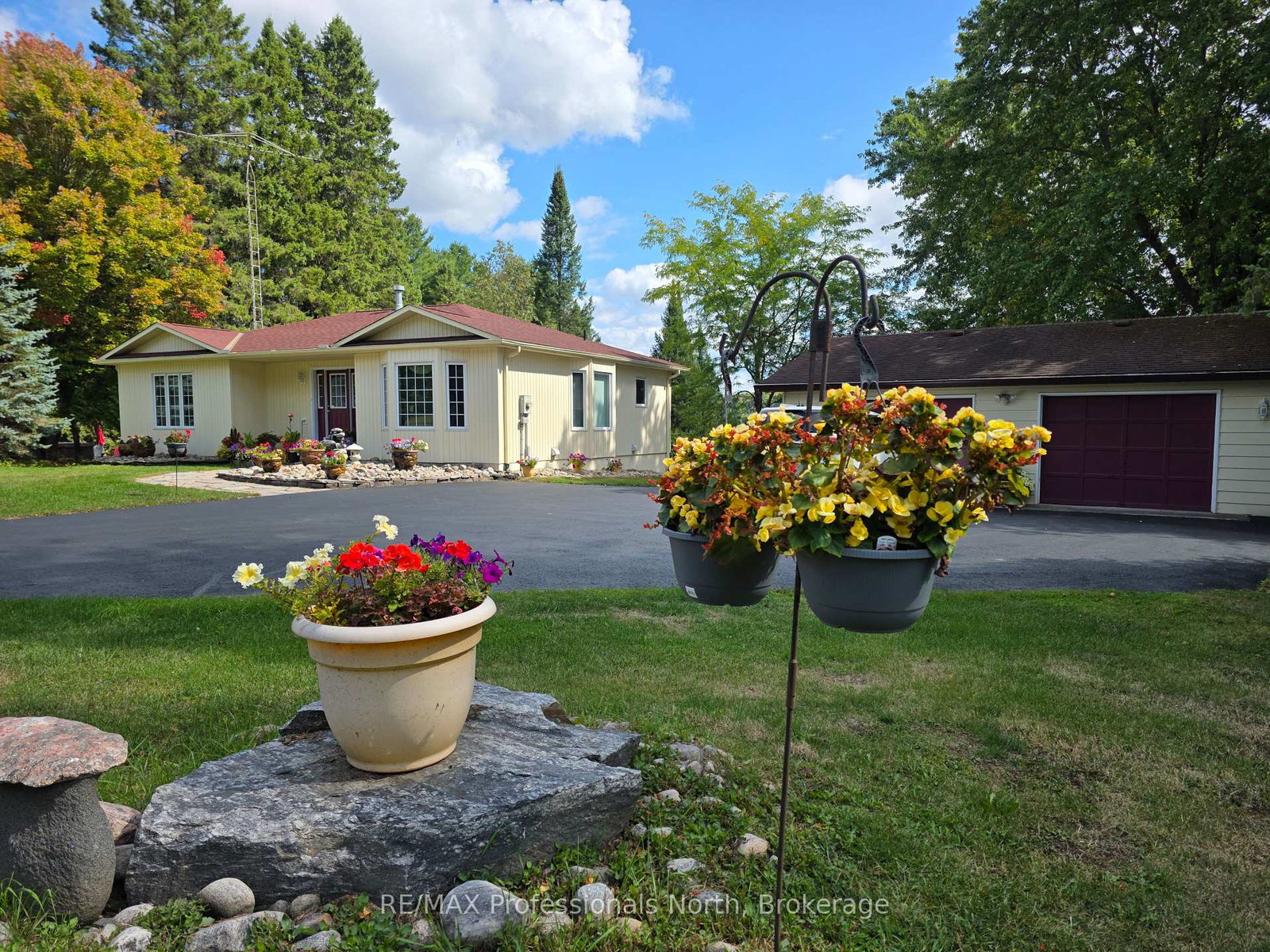 4696-county-road-21-dysart-et-al-ontario-x13754268