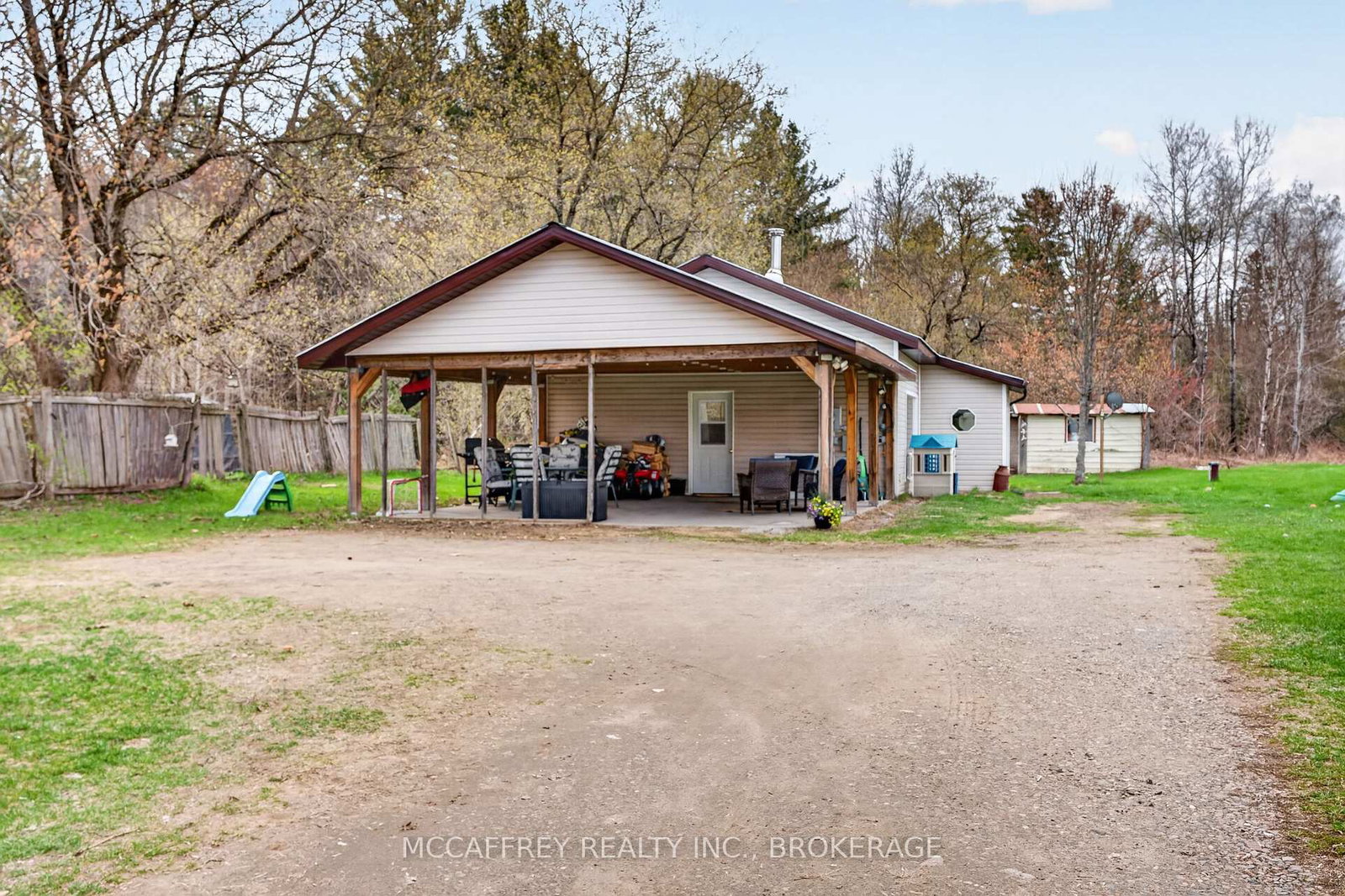 14-glastonbury-road-addington-highlands-ontario-x13754378