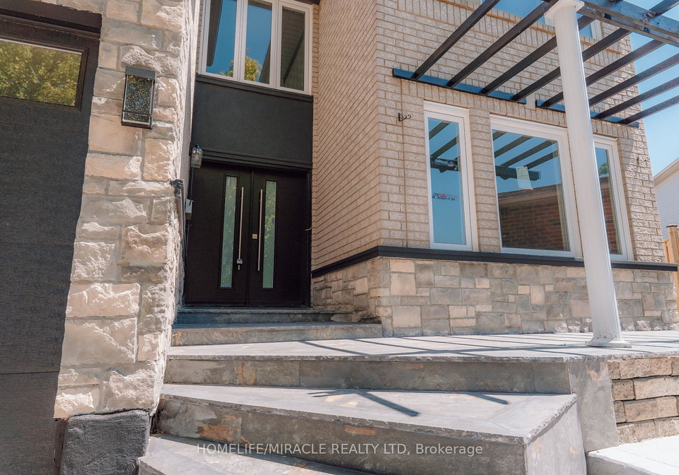 20-wade-green-cambridge-ontario-x13754574