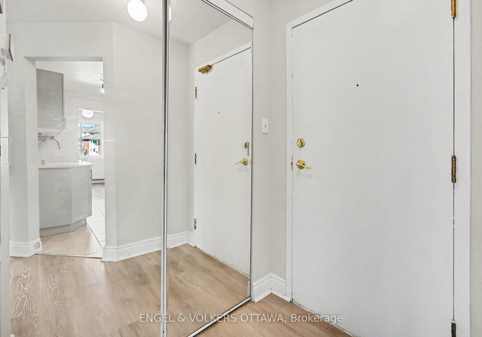 268-lorry-greenberg-drive-ottawa-ontario-x13754652
