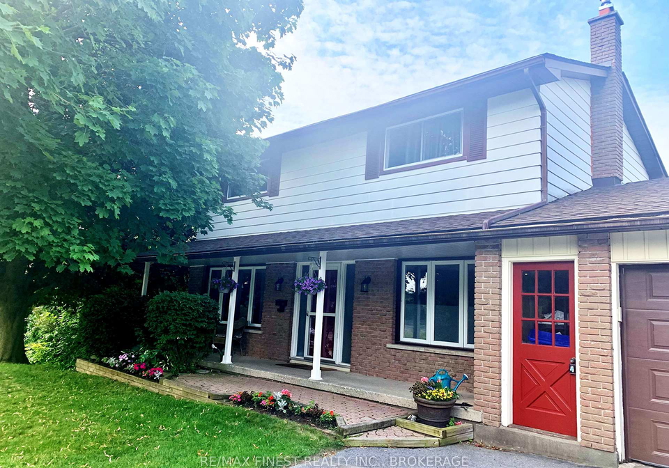 1043-lincoln-drive-kingston-ontario-x13754710
