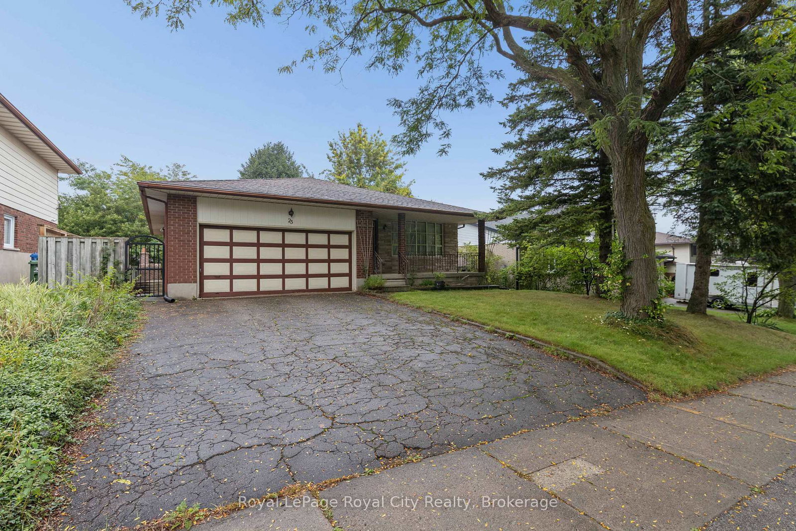 25-kron-drive-guelph-ontario-x13754734