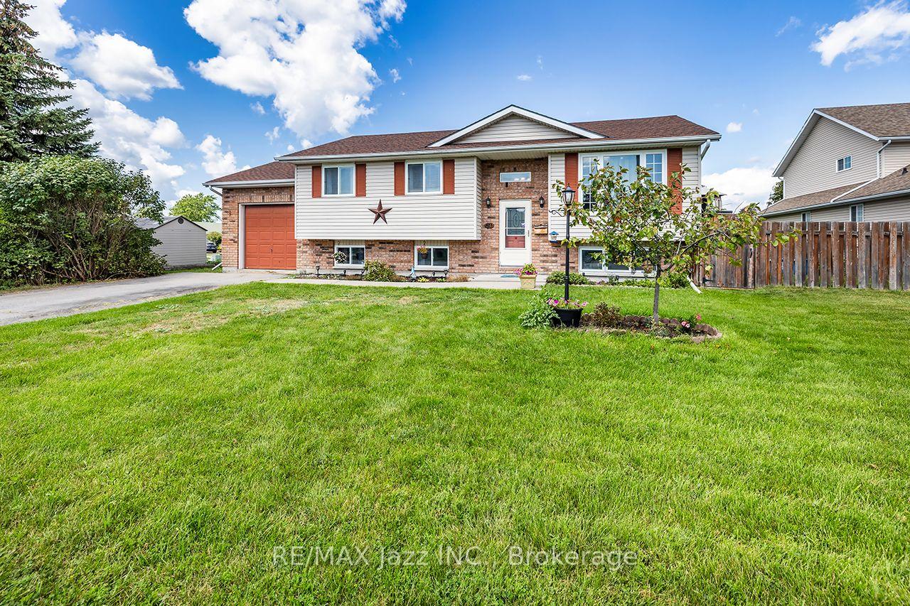 24-glenn-drive-quinte-west-ontario-x13754754