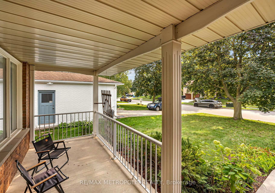 598-black-oak-crescent-waterloo-ontario-x13755290