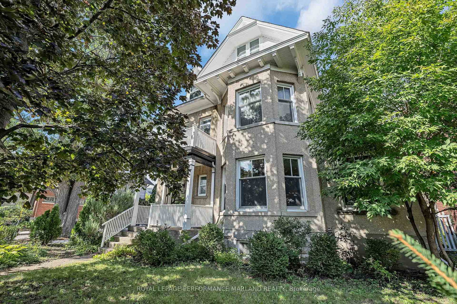 35-wilton-crescent-ottawa-ontario-x13755416