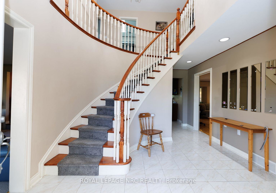 21-elmvale-crescent-port-colborne-ontario-x13755436