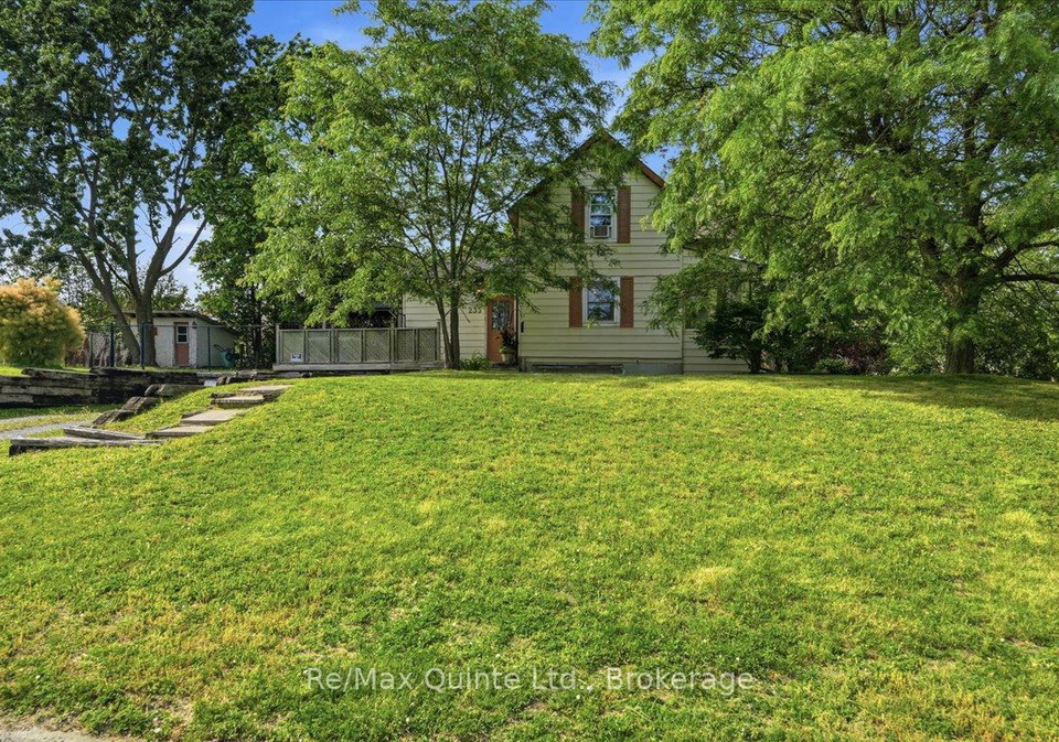 235-pine-street-belleville-ontario-x13755448