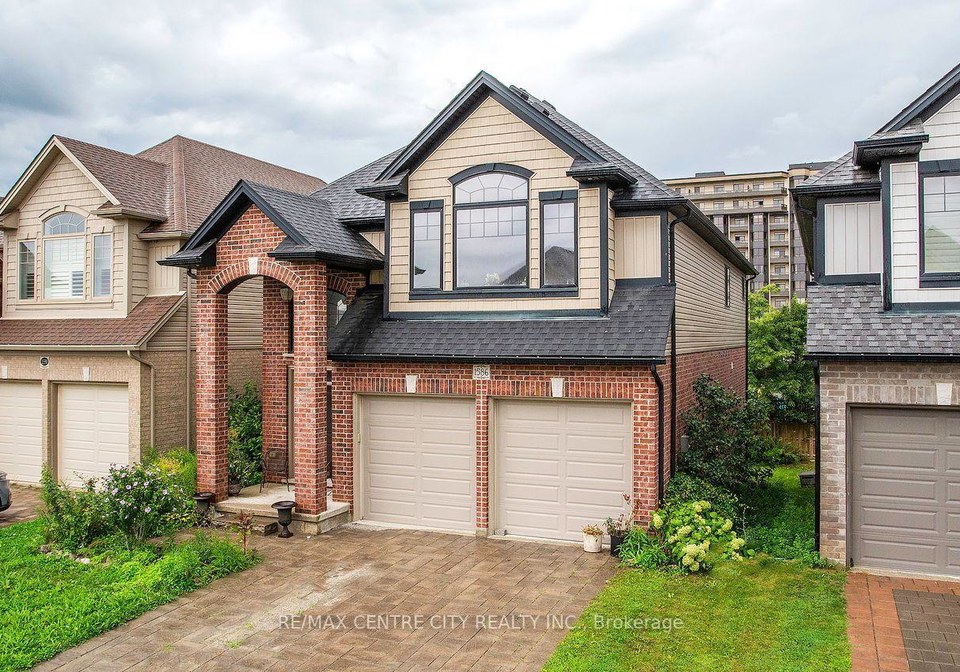 1586-noah-bend-london-north-ontario-x13755460