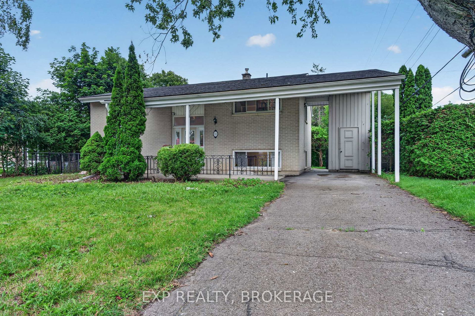 11-pember-place-kingston-ontario-x13755642