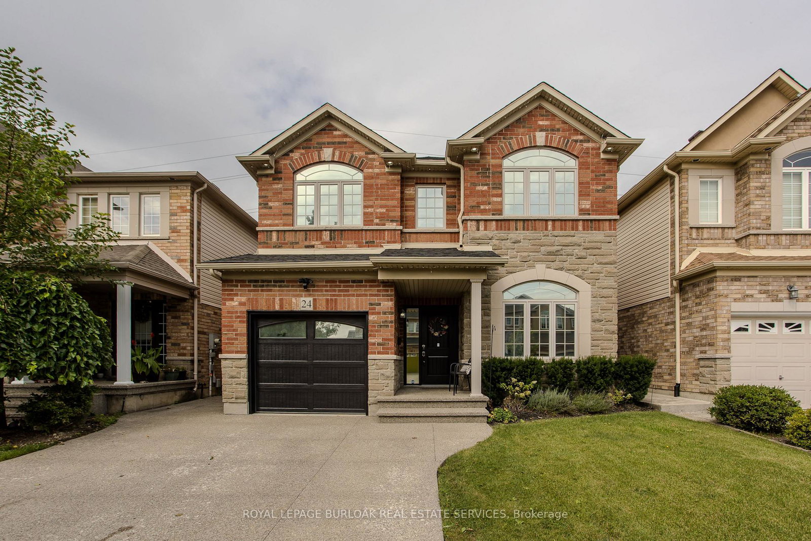 24-newcastle-court-hamilton-ontario-x13756050