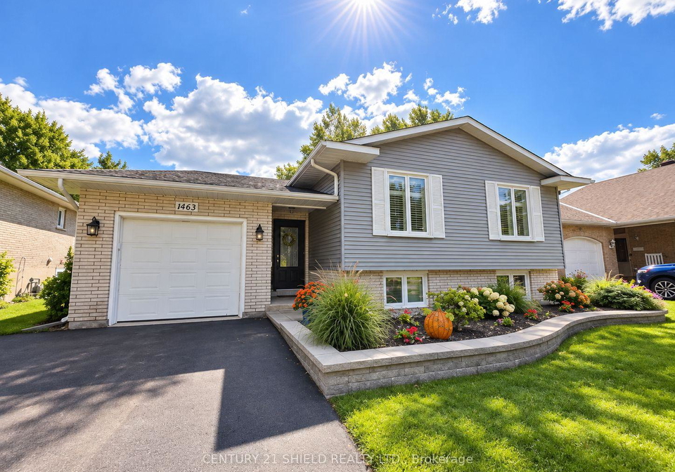 1463-holy-cross-boulevard-cornwall-ontario-x13756052