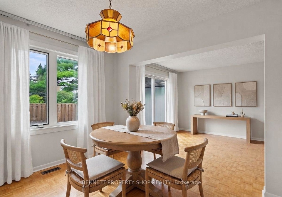 837-eastvale-drive-ottawa-ontario-x13756070