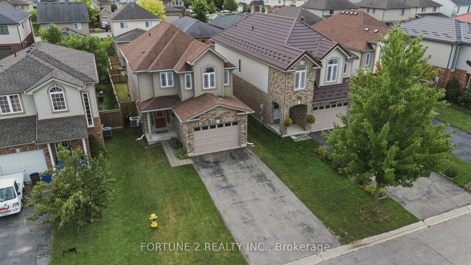 2901-lemieux-walk-london-south-ontario-x13756268