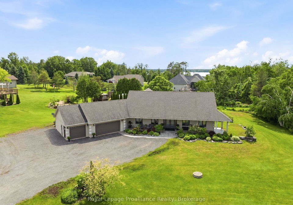1646-harriet-lane-selwyn-ontario-x13756390