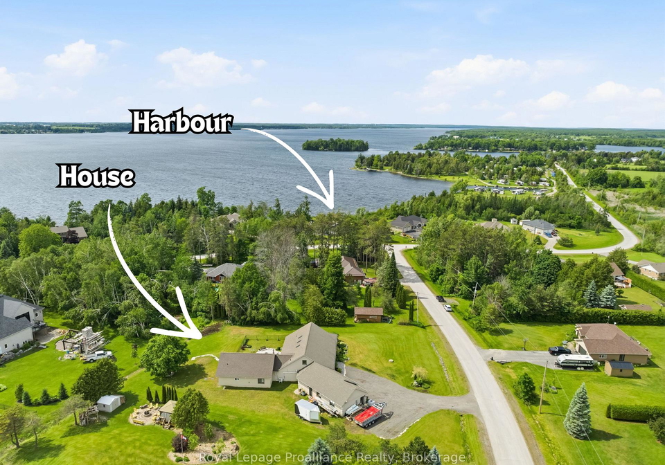 1646-harriet-lane-selwyn-ontario-x13756390