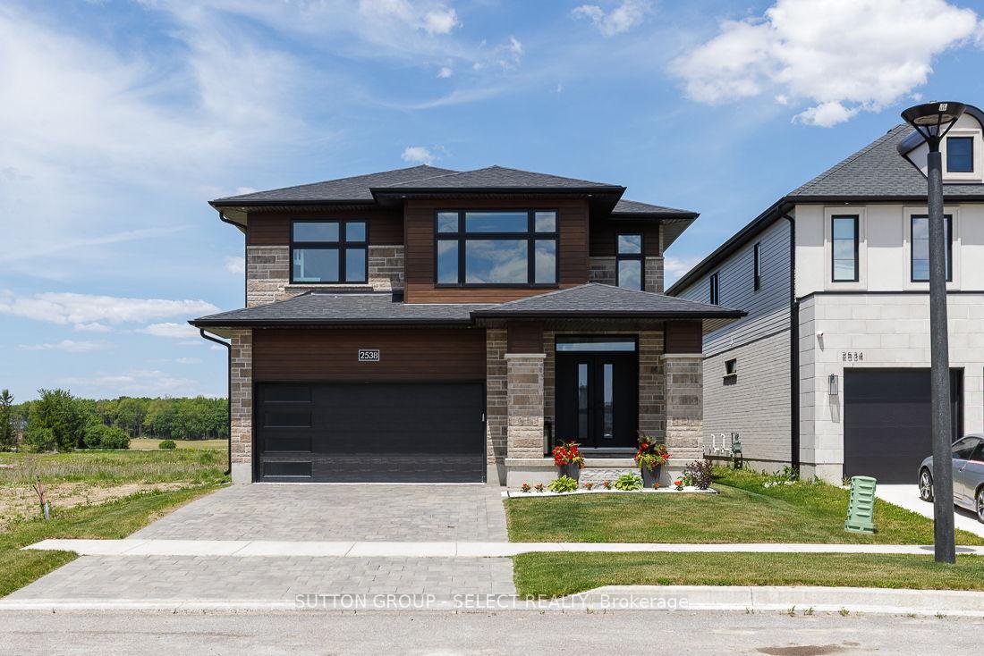 2538-buroak-drive-london-north-ontario-x13756456
